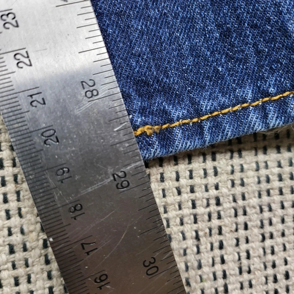 Levis 501 Jeans Mens 36x30‎ Blue Medium Wash Button Fly Straight Leg Denim Pants